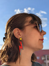 Lade das Bild in den Galerie-Viewer, Blitzohrringe