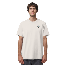 Lade das Bild in den Galerie-Viewer, Minimalistic Kreuzgut Disko  - Organic Shirt
